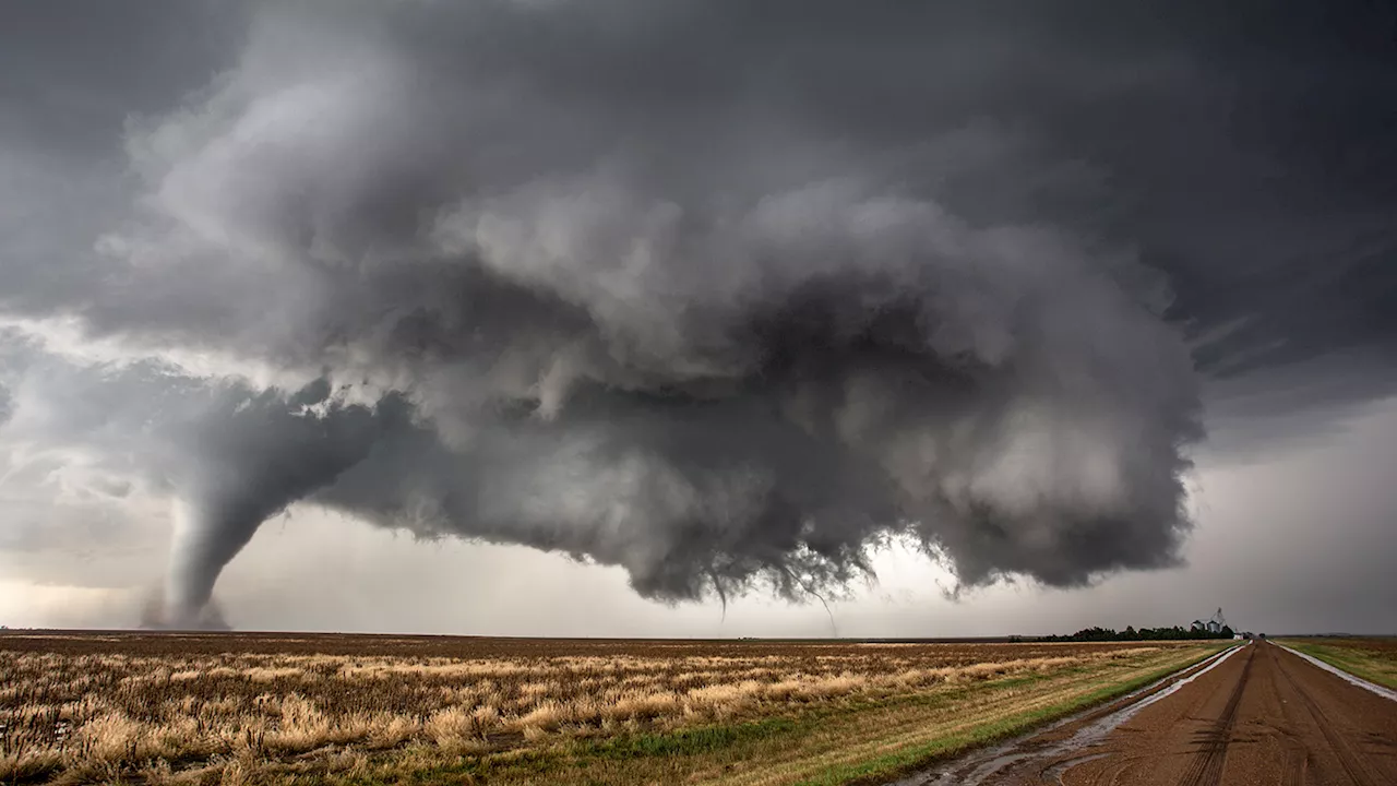 Cosmic Rays Could Help Scientists Understand Tornado Formation