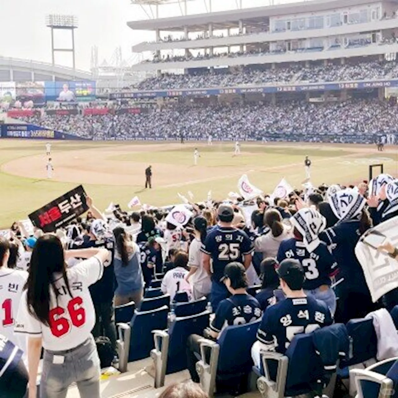 元読売ジャイアンツチアガール、韓国で野球の実力が話題に