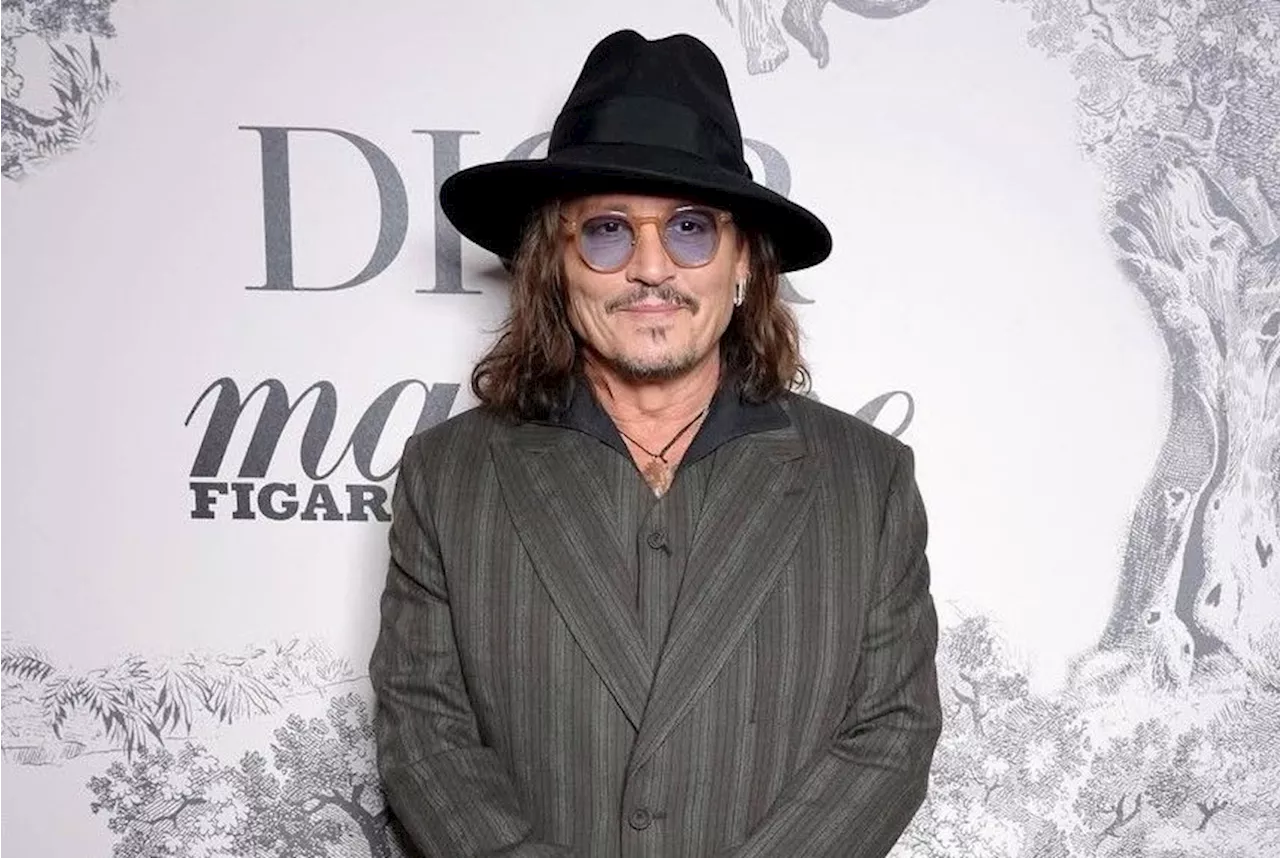 Johnny Depp Warns Fans Against Online Scams