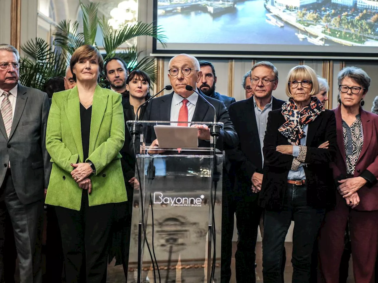 « Il faut rester fidèle à ce que nous sommes », souhaite le maire de Bayonne, Jean-René Etchegaray