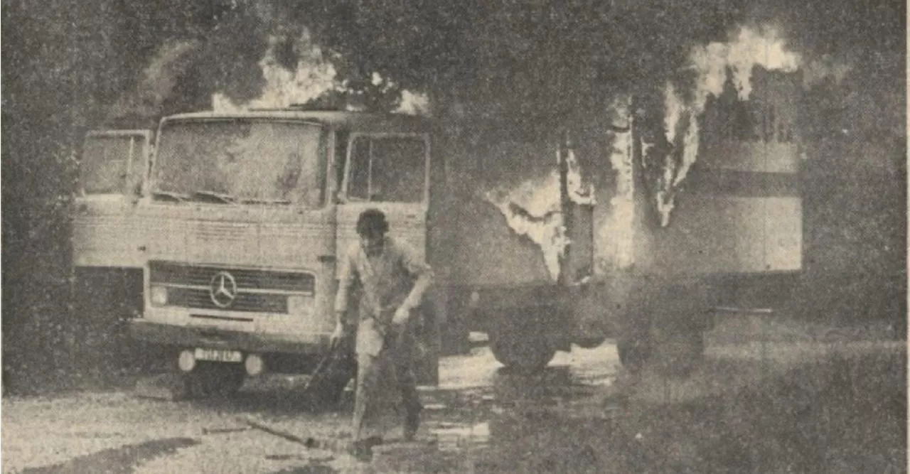 Un Camion Transportant Des Cartouches En Pleine Flammes À Fauguerolles