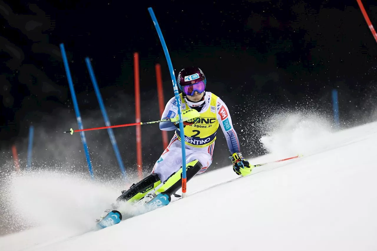 Lie McGrath dominiert ersten Slalomlauf in Madonna di Campiglio