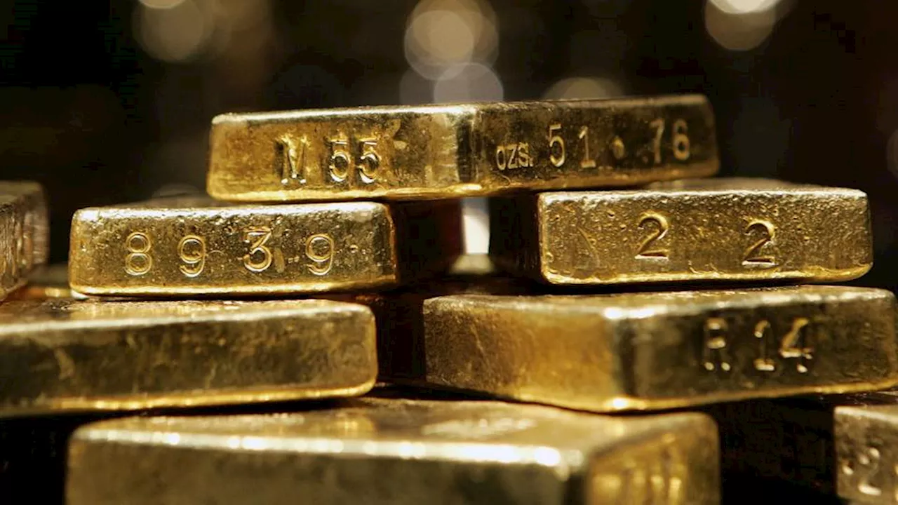 Gold's Allure: A Hedge Against Uncertainty in a Shifting World