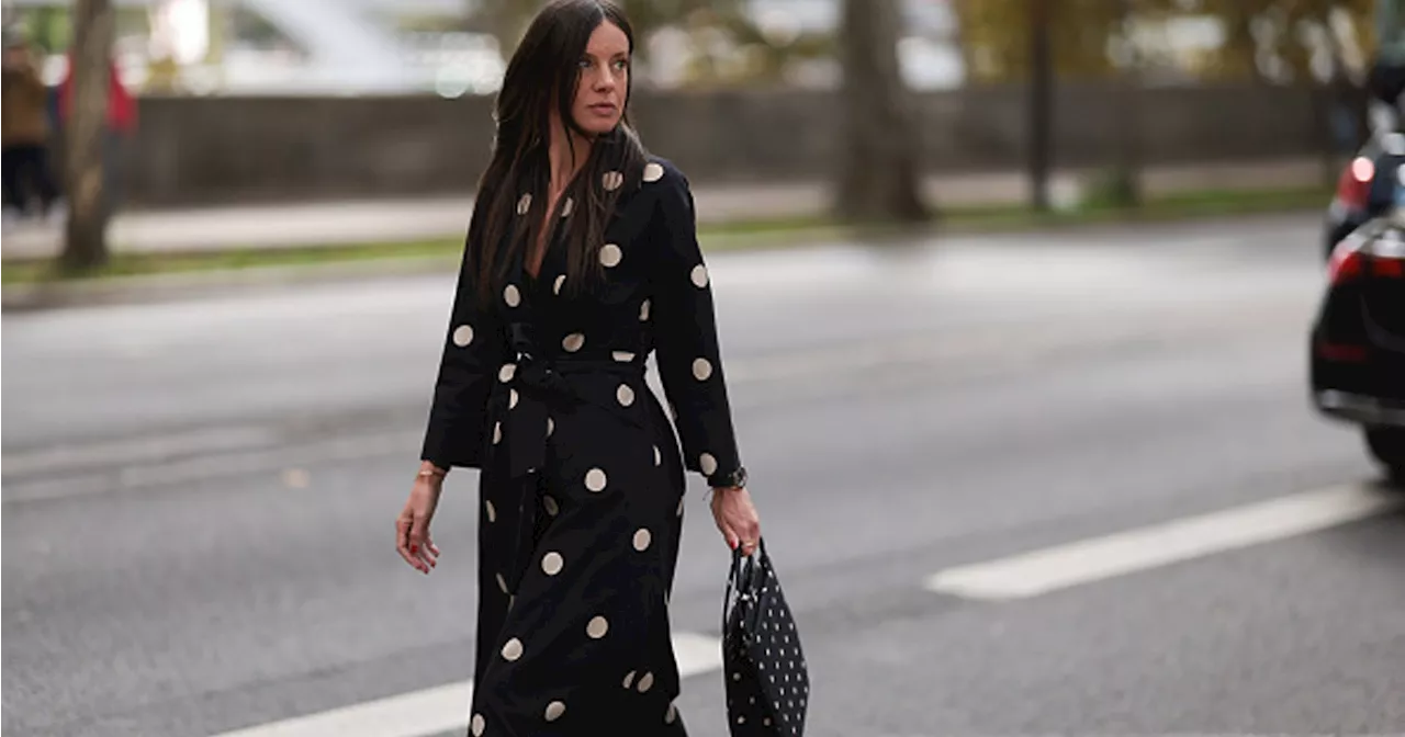 17 Expensive-Looking Winter Dresses That Visually Slim Pear Shaped Bodies