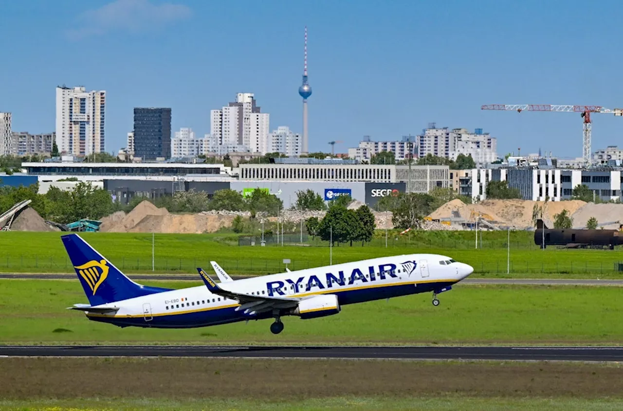 Ryanair kürzt Flüge in Deutschland, aber stockt Angebot an anderen Flughäfen auf