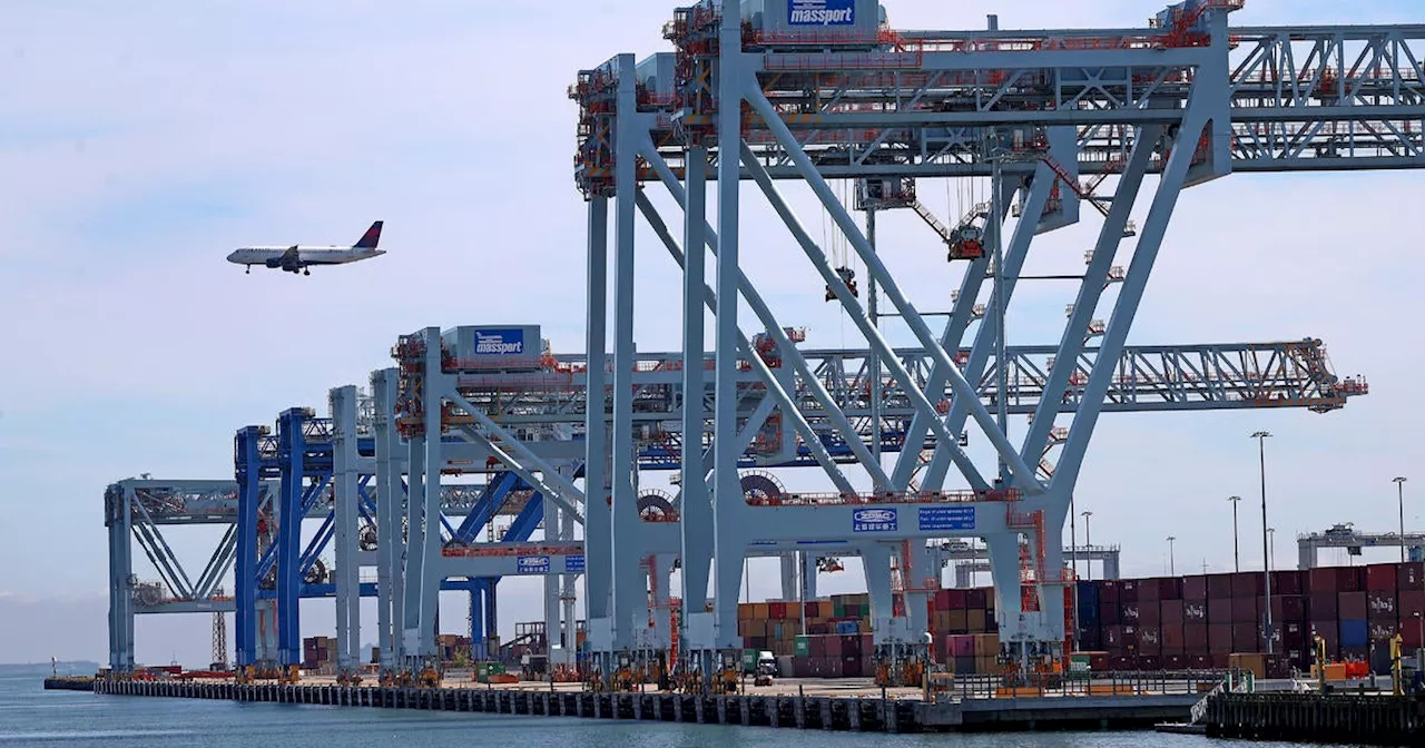 Port Workers and Operators Reach Agreement, Avert Strike