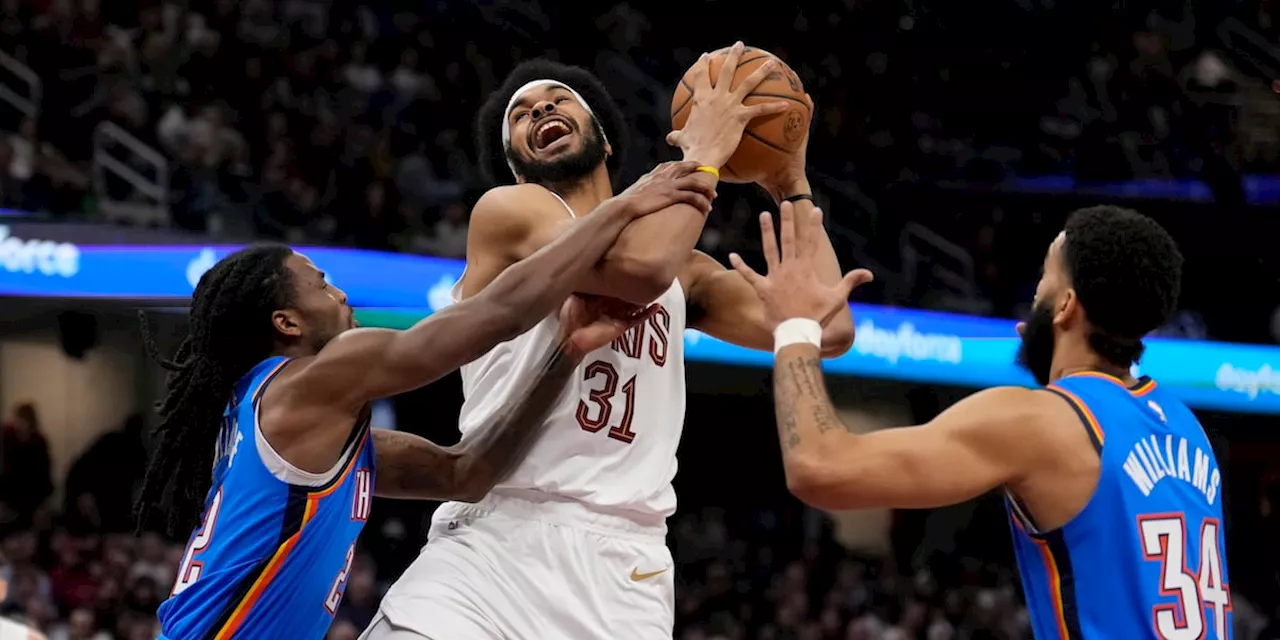 Cavaliers beat Thunder 129-122 to end OKC's 15-game winning streak in matchup of NBA's top teams