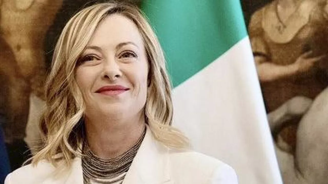 Meloni Confronta i temi chiave del 2025 con la stampa