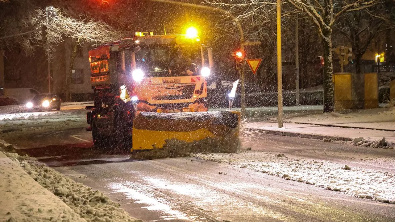 Schnee und Glätte verursachen Unfälle in Deutschland