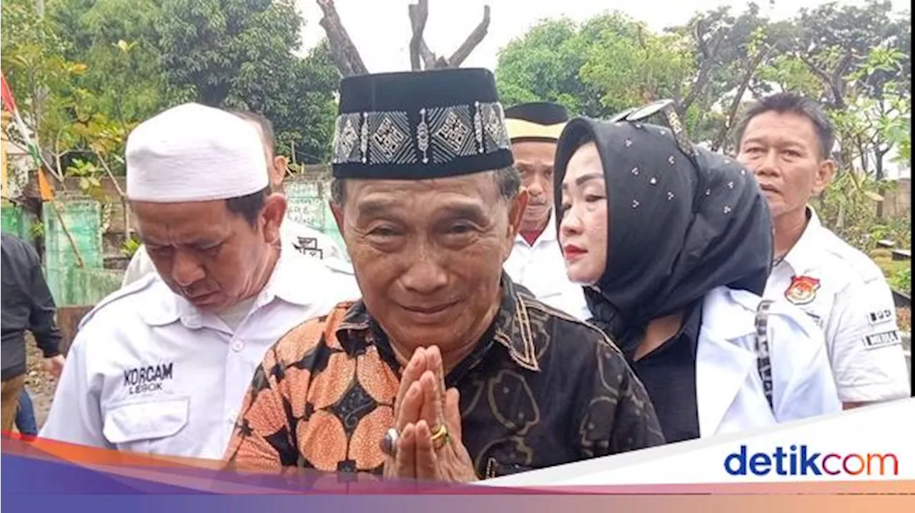 Tangis Eman 4 Sekawan Kenang Detik-detik Terakhir Bersama Abah Qomar