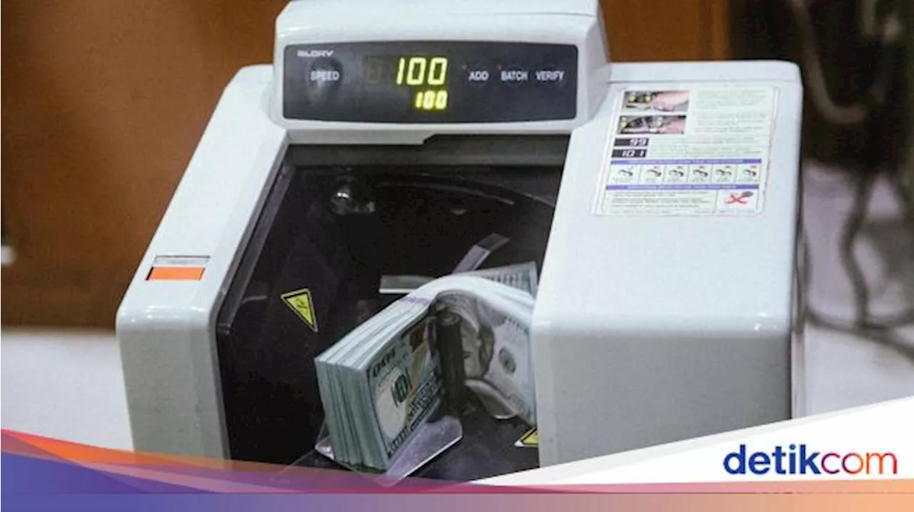 Nilai Tukar Rupiah Diprediksi Tetap Tekanan di 2025