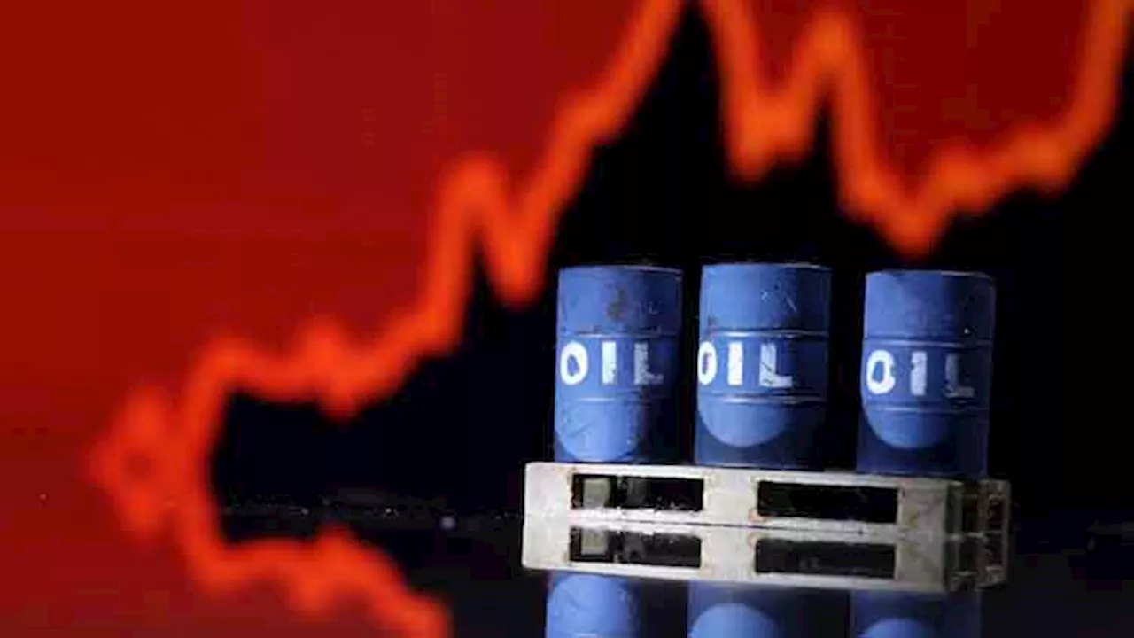 Oil prices edge down on rising US fuel inventories