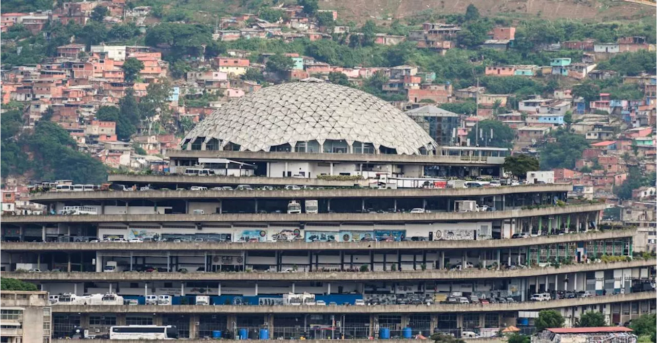 Venezuela: Maduro Intensifica Detenciones Mientras Aumenta la Tensión