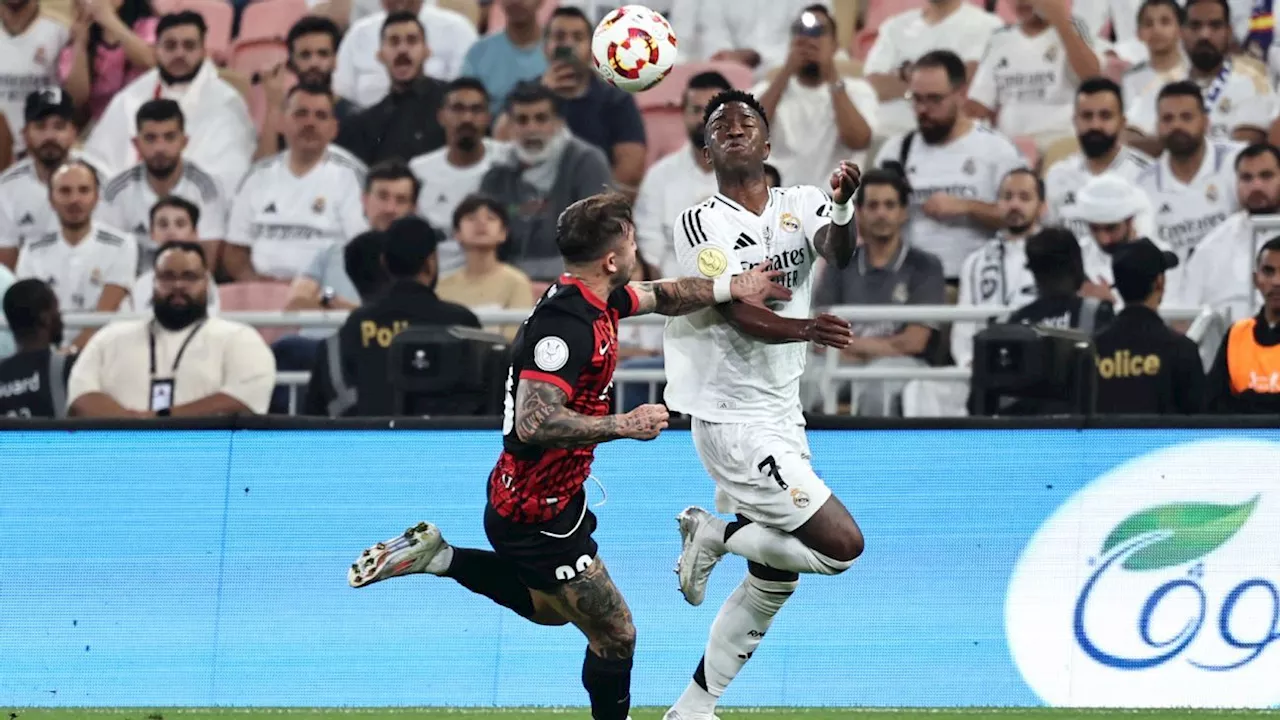 Vinicius Jr. e Maffeo se estranham durante Real Madrid x Mallorca