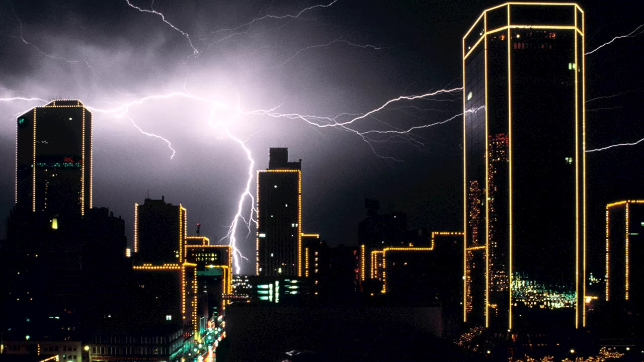 US Sees Highest Lightning Strike Count in 2024, Texas Leads the Way