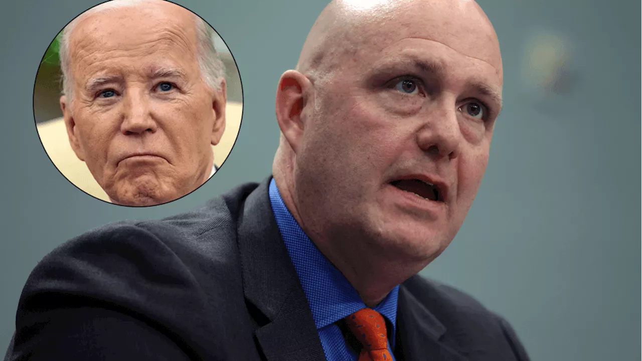 Outgoing ICE Director Says Biden Should Have Addressed Border Crisis Sooner