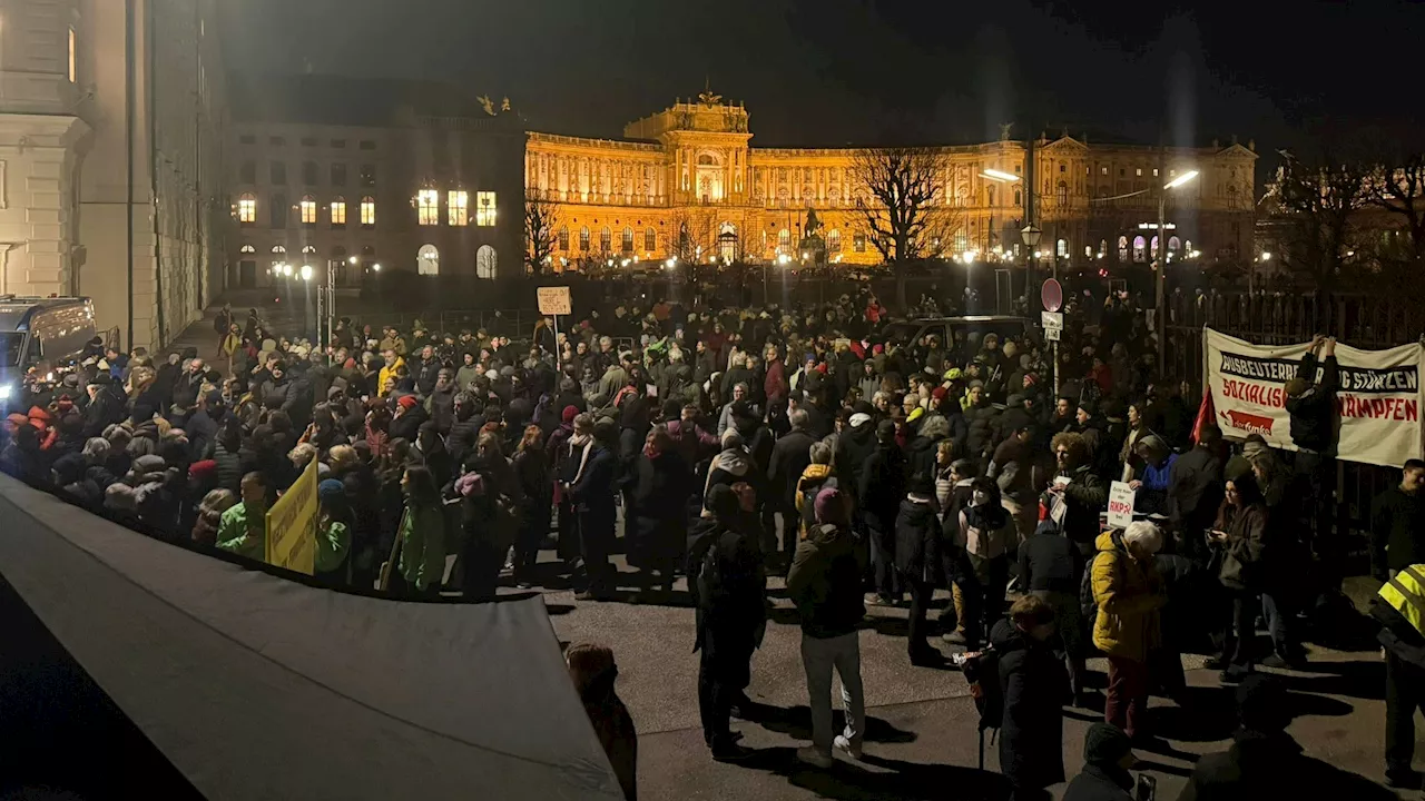 Tausende gegen Kickl: Alarmstufe in Wien