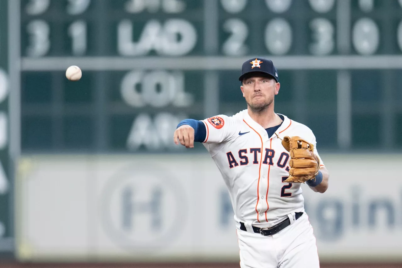 Alex Bregman's Free Agency: Waiting for a $200 Million Deal