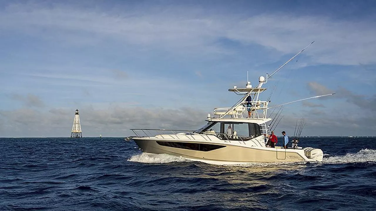 Brunswick brings boat intelligence, autonomous docking to 40ft Boston Whaler 405