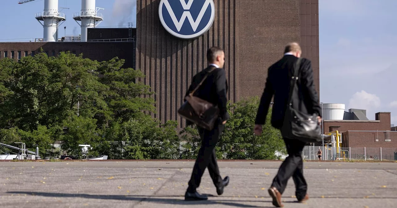 VW Sales Fall Amid EV Competition and Emissions Pressure