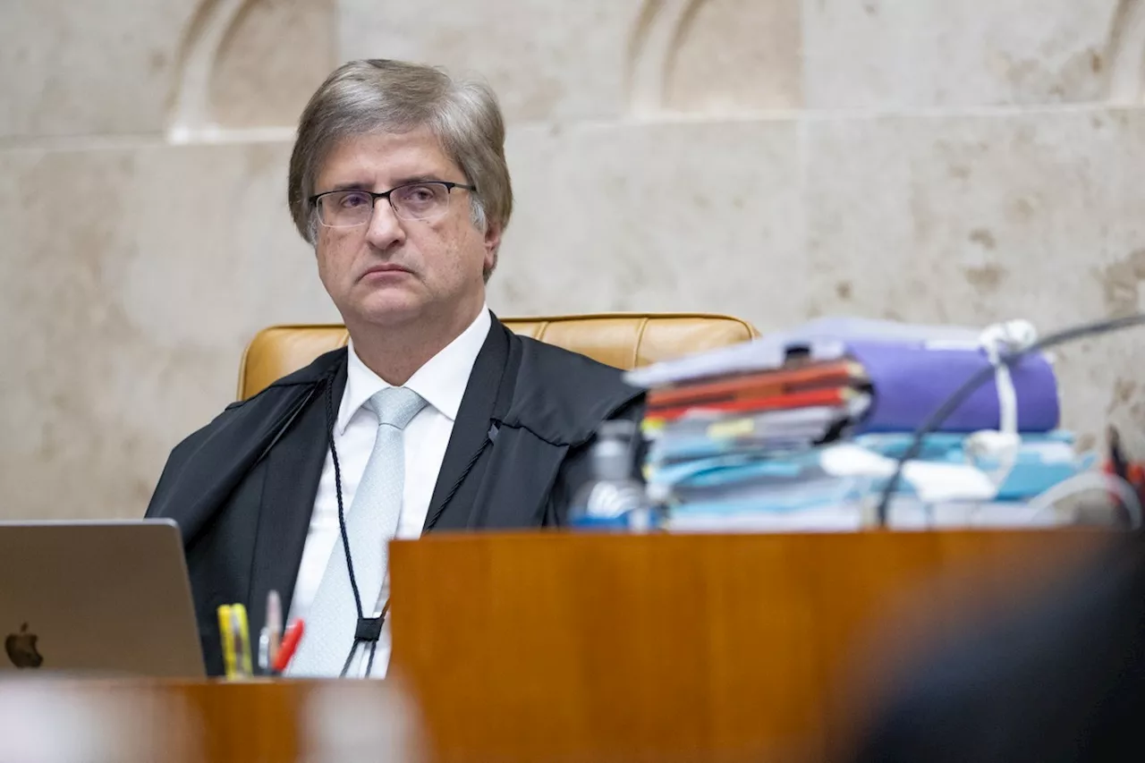 PGR forma força-tarefa no recesso para analisar investigação da trama golpista envolvendo Bolsonaro e aliados