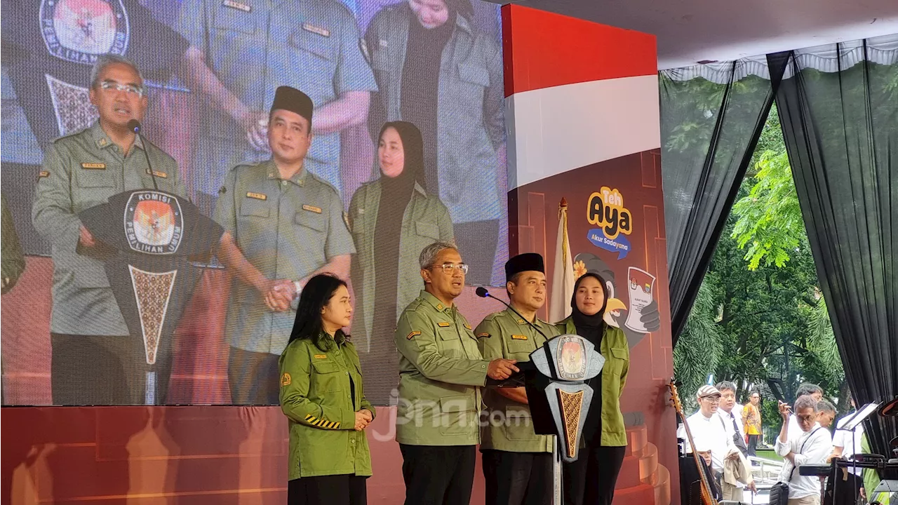 Farhan-Erwin Resmi Jadi Wali Kota dan Wakil Wali Kota Bandung