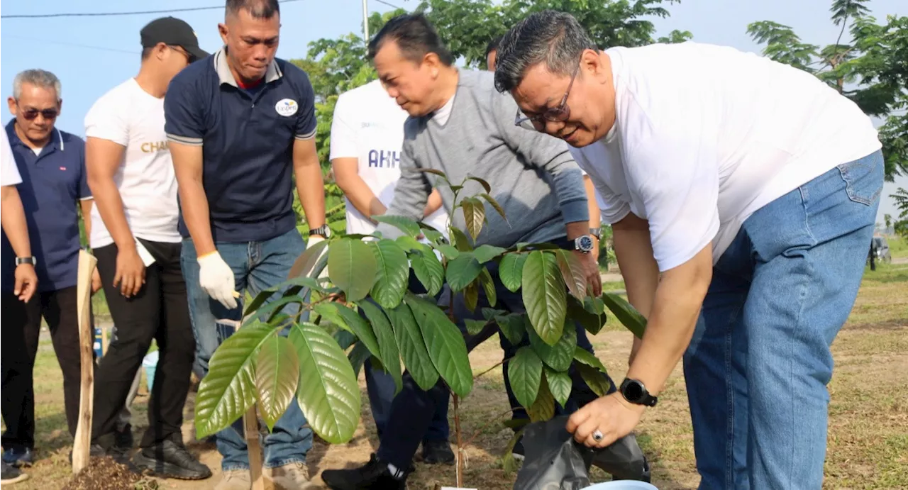 PT TASPEN Tanam 600 Bibit Pohon di Jambi Dukung Mitigasi Iklim