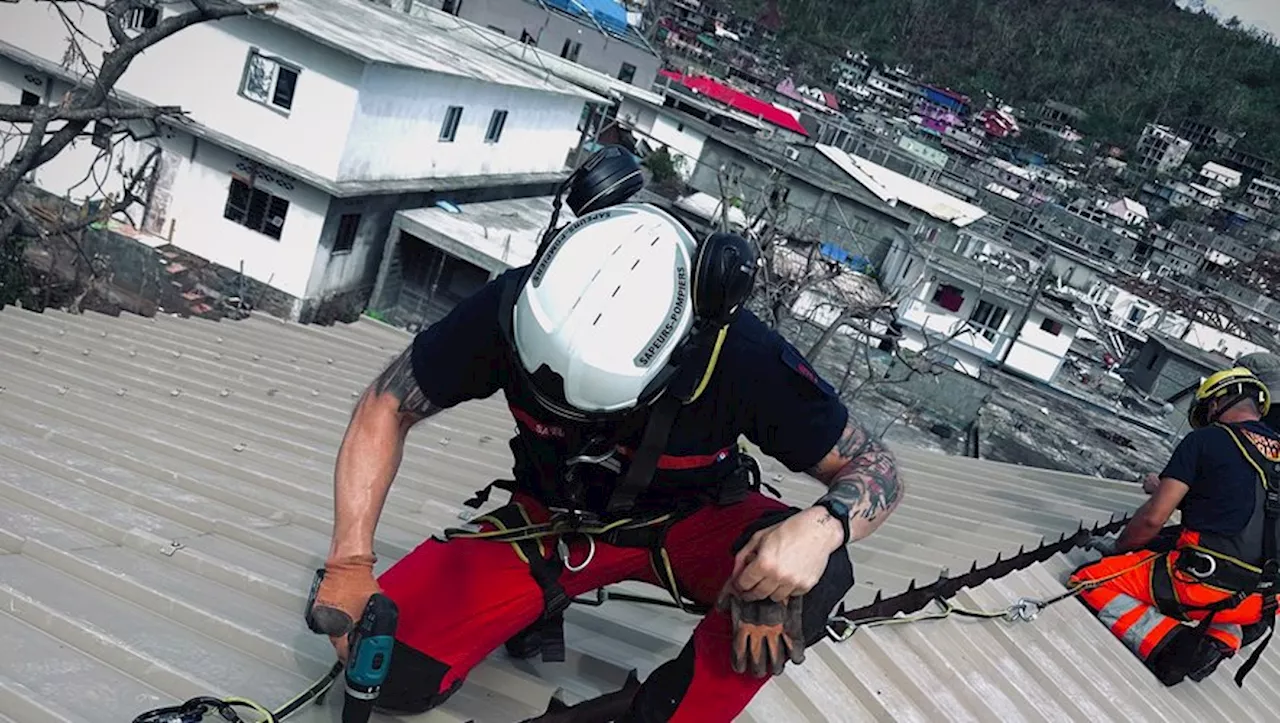 Neuf pompiers du Tarn aidés à Mayotte après le cyclone Chido