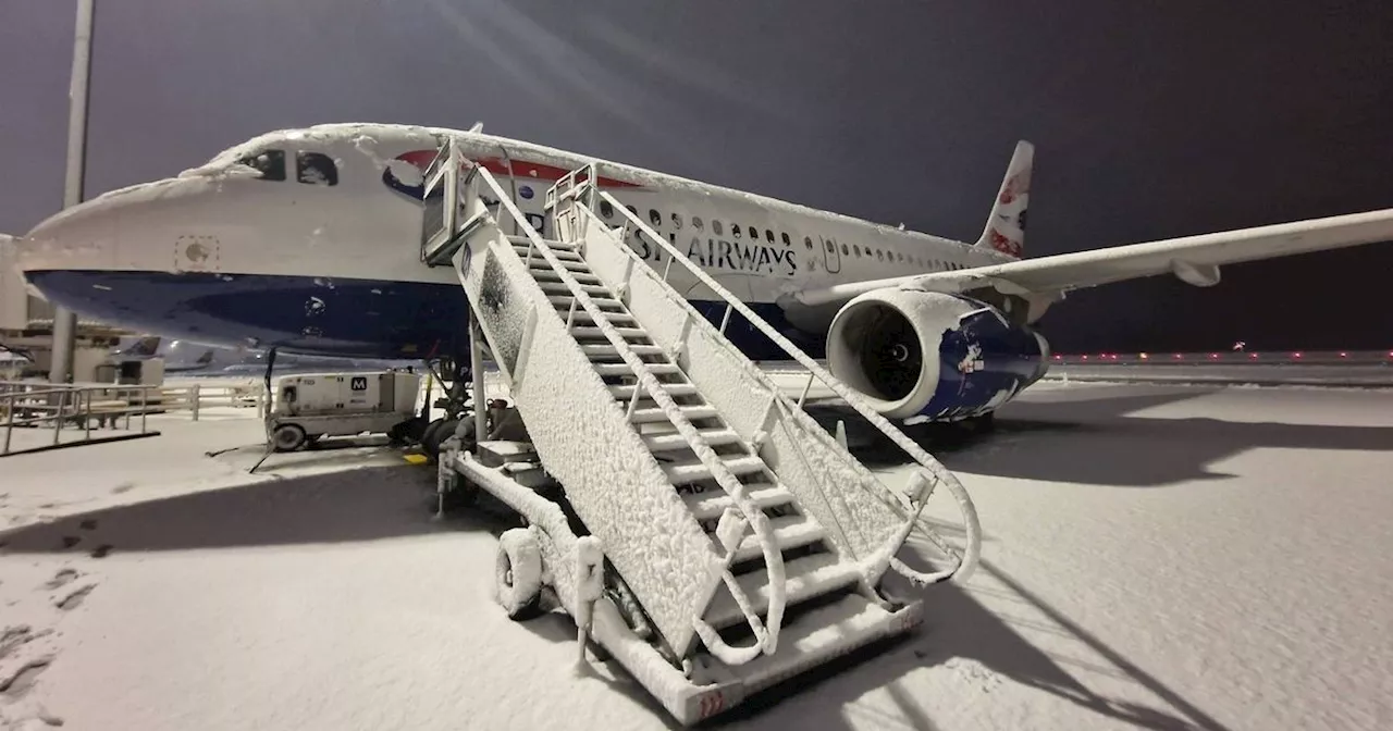 Manchester Airport Closes Runways Due to Sudden Heavy Snowfall