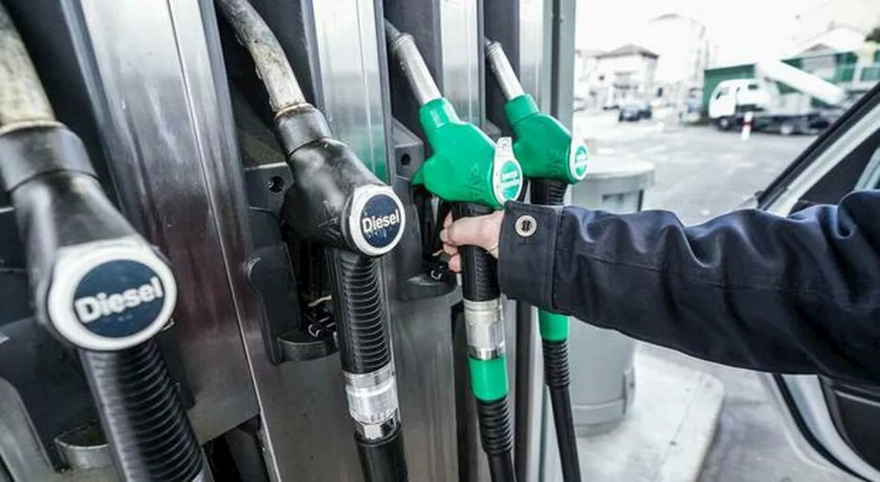 Benzina più cara all'inizio del 2025: rincaro attribuito ai biocarburanti