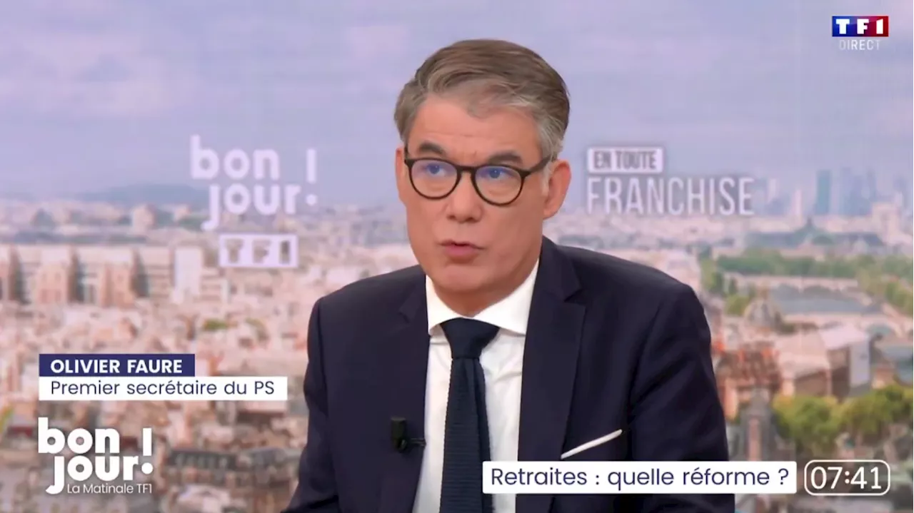 Retraites : Olivier Faure évoque un « changement » du gouvernement, Mélenchon dénonce la « servilité » du PS