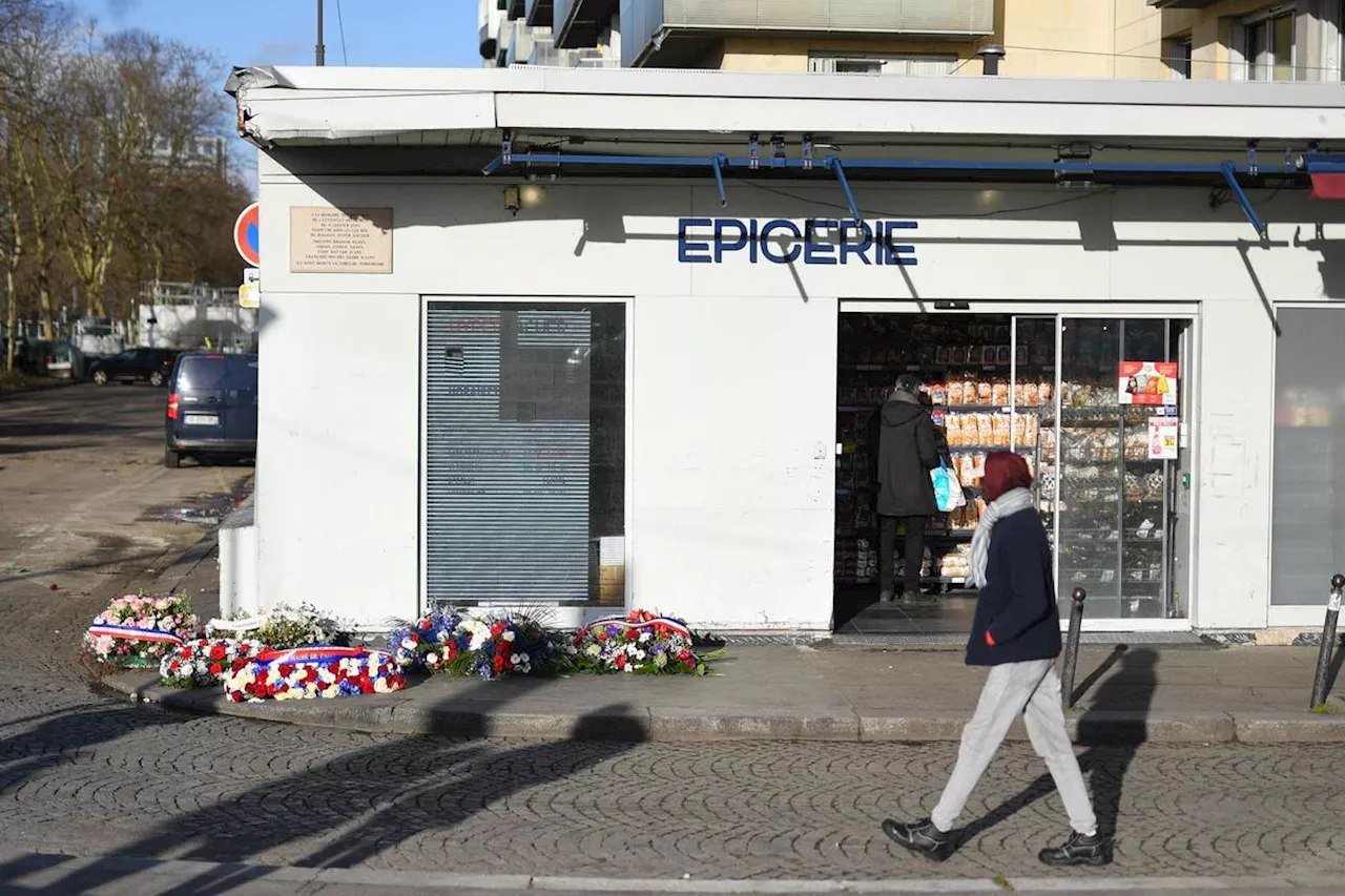 Dix ans après les attentats de janvier 2015 : Hommage devant l’Hyper Cacher