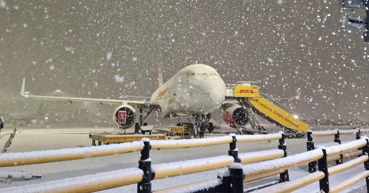 Manchester Airport Livestreams Snow Clearing Efforts After Disruptions