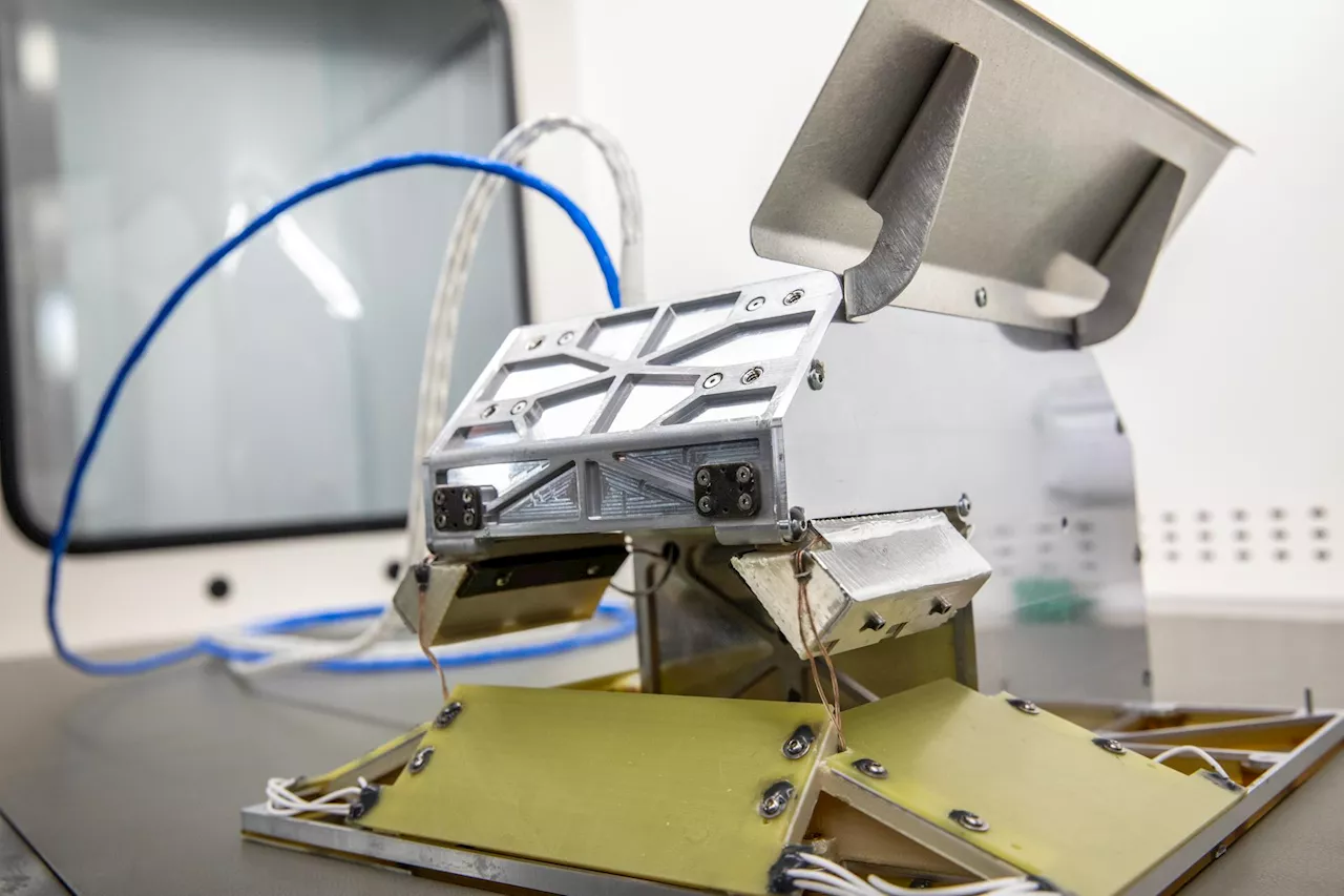 NASA Tests Electrodynamic Dust Shield for Lunar Missions