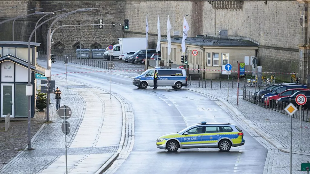 WO II-bom in centrum Dresden ontmanteld, massale evacuatie