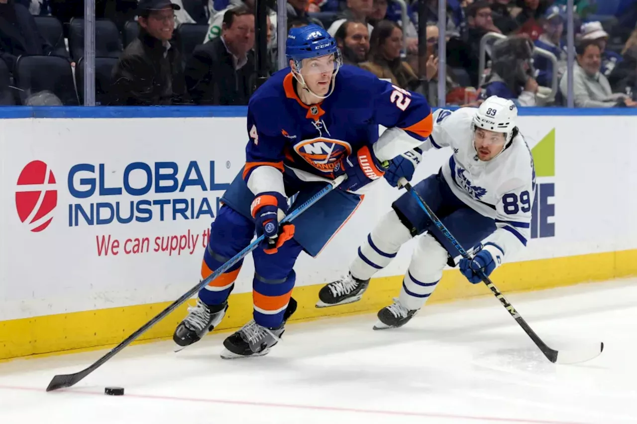 Scott Mayfield thriving for Islanders one year after injury derailed him