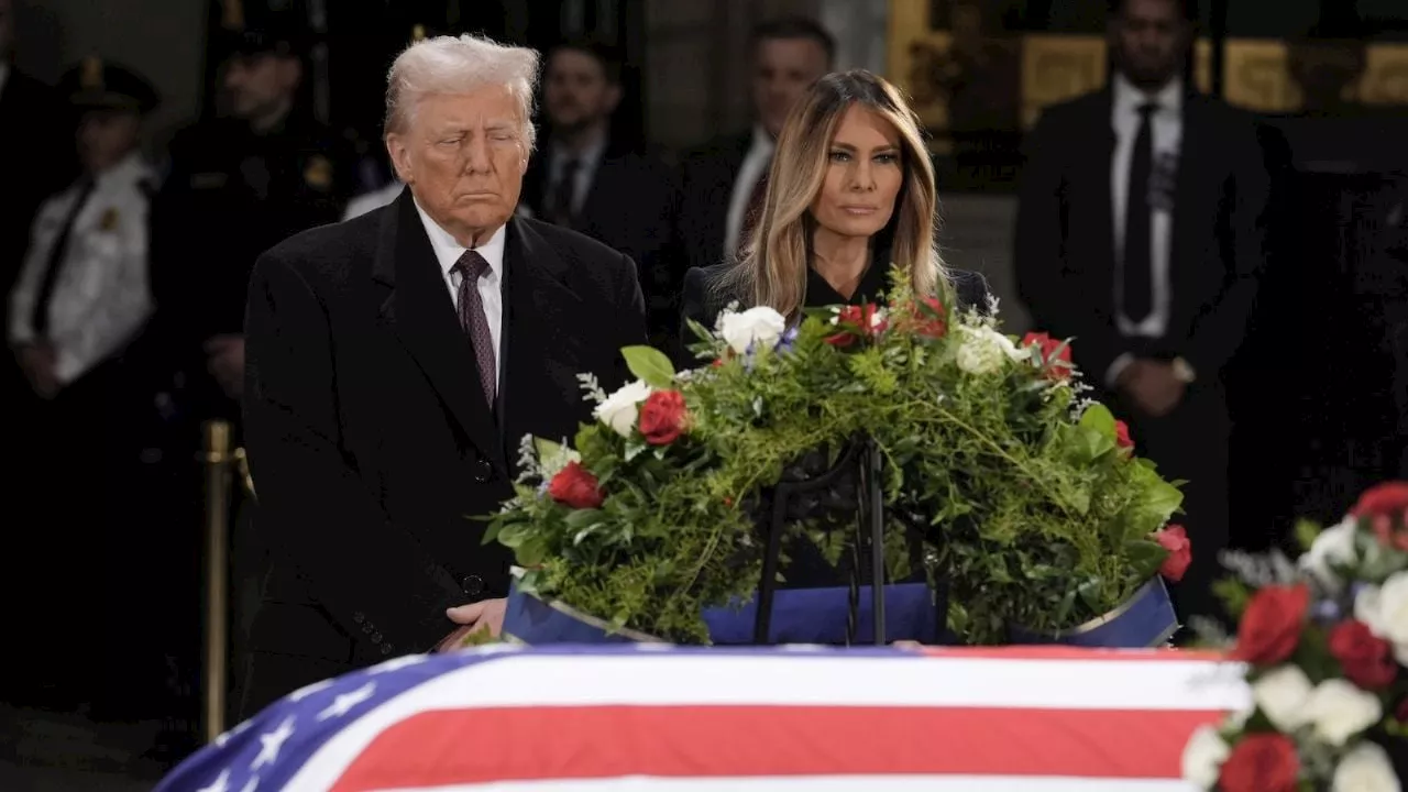 Trump rinde homenaje a Jimmy Carter en el Capitolio