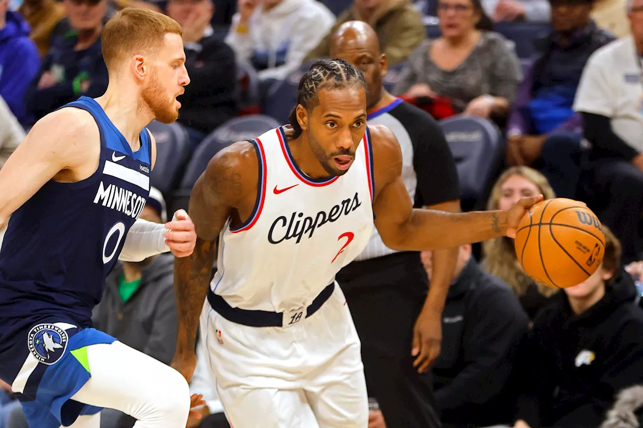 Kawhi Leonard Leaves Clippers to Be With Family Amid LA Wildfires