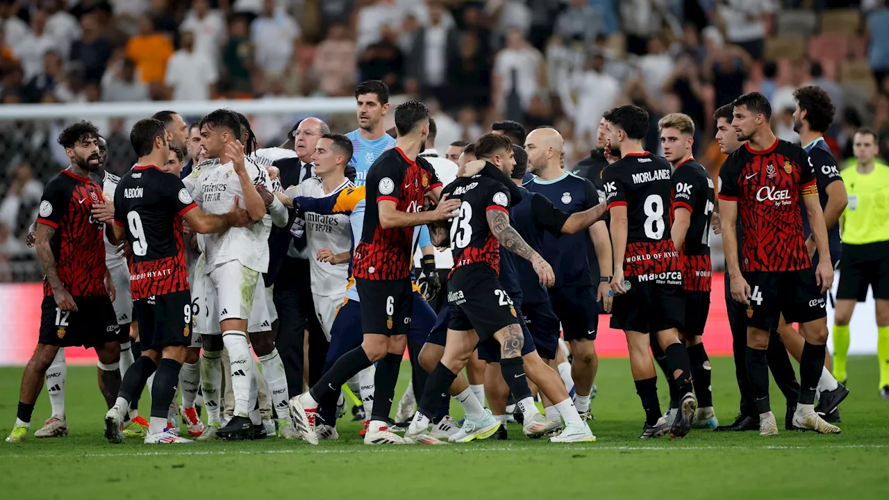 Así fue la bronca final en el Madrid - Mallorca: un beso, empujones y enfrentamiento entre varios futbolistas