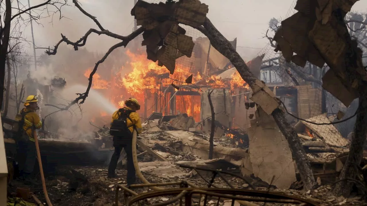 Wildfires Rage in Los Angeles, Claiming Lives and Homes