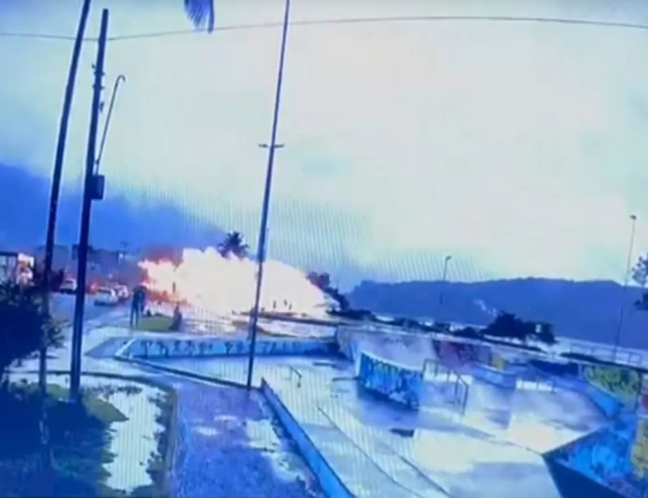 Avião Cessna Cai e Explode em Ubatuba, Matando 2 Pessoas