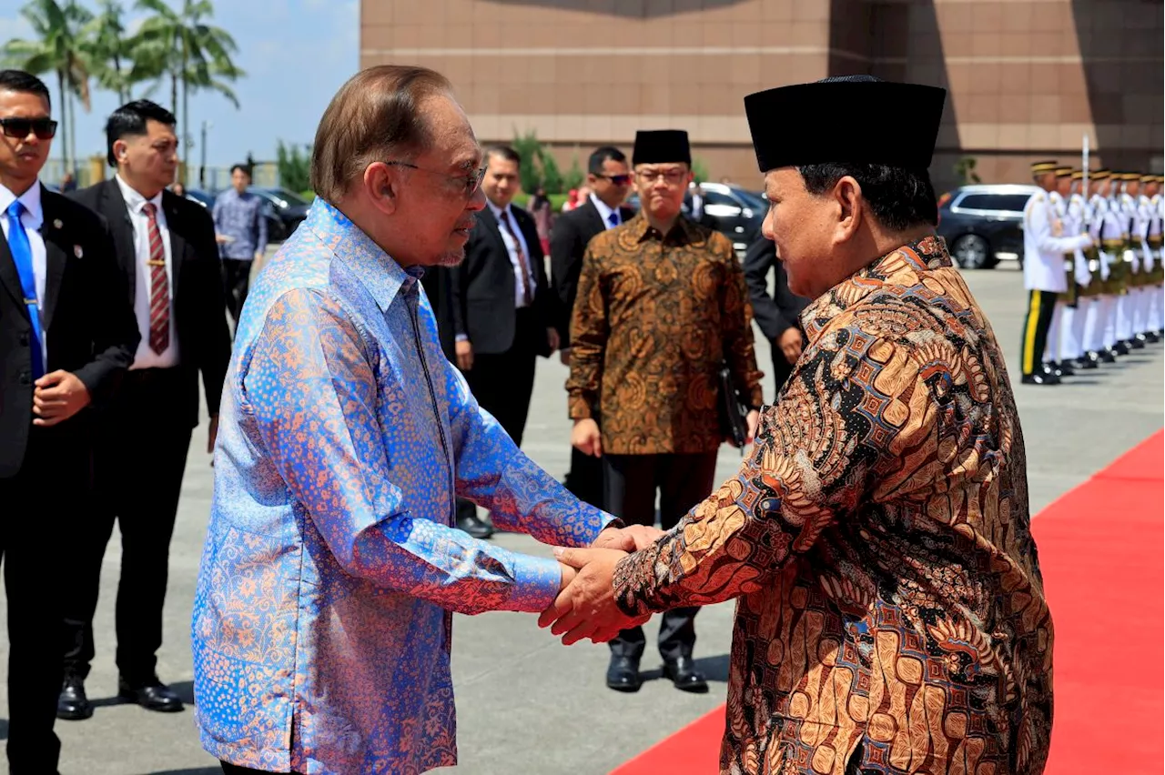 Indonesia Pledges Support for Malaysia's ASEAN Chairmanship