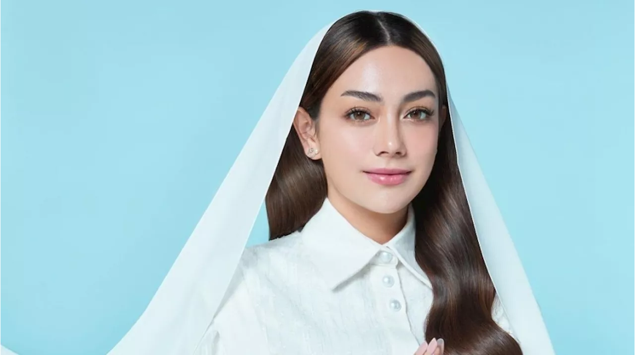 Celine Evangelista Berikan Undangan Umrah untuk Restu dan Ibunya