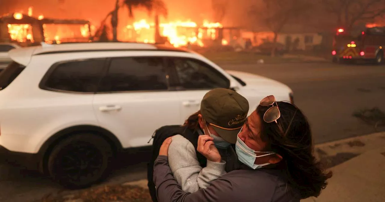 Incêndios na Califórnia: Governo dos EUA envia recursos para auxiliar em rescaldo