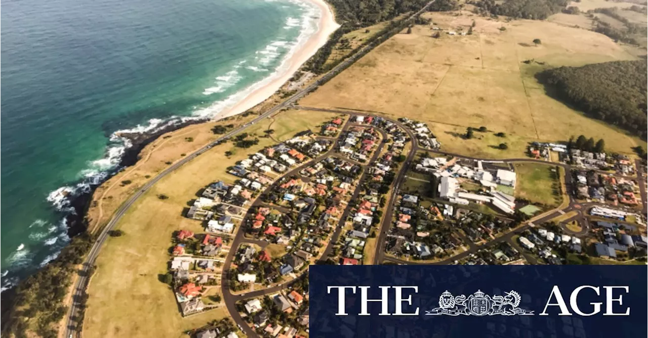 Byron Bay's Rising Prices Drive Locals to Nearby Towns