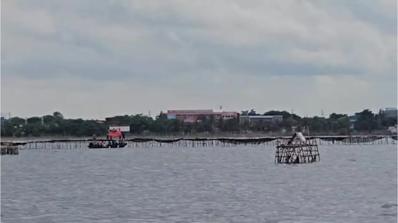 KKP Datangi Pagar Bambu Misterius di Laut Tangerang, Pasang Tanda Merah di Lokasi