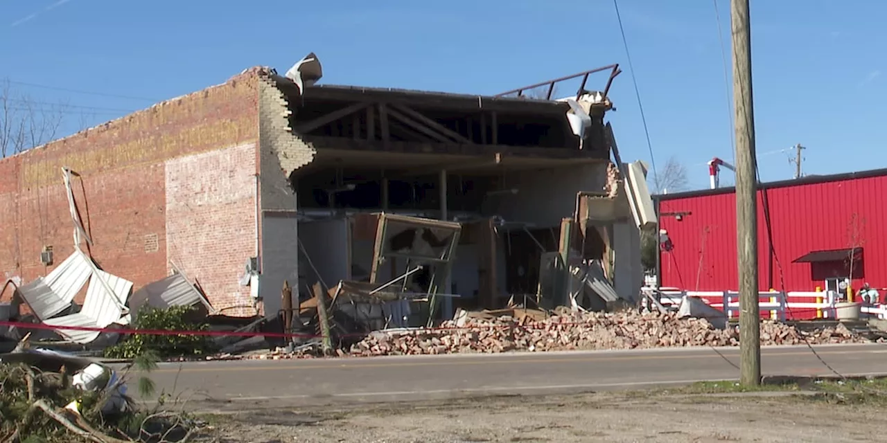 Cottonwood Rebuilds a Year After Devastating Tornado