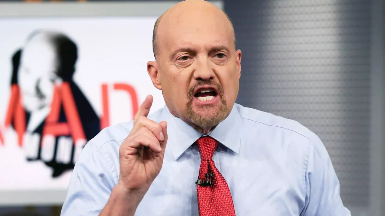 Jim Cramer Advises Investors to Be Cautious Amid Earnings-Heavy Week