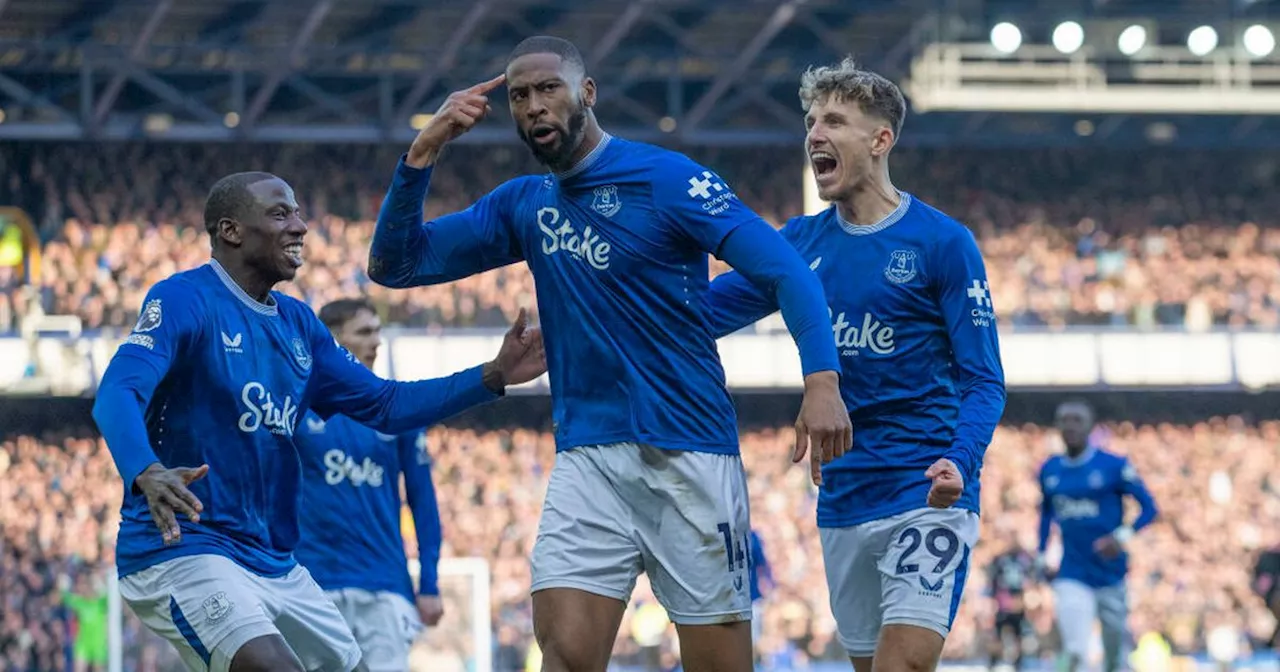 Everton Thrashes Leicester 4-0 to Extend Winning Streak