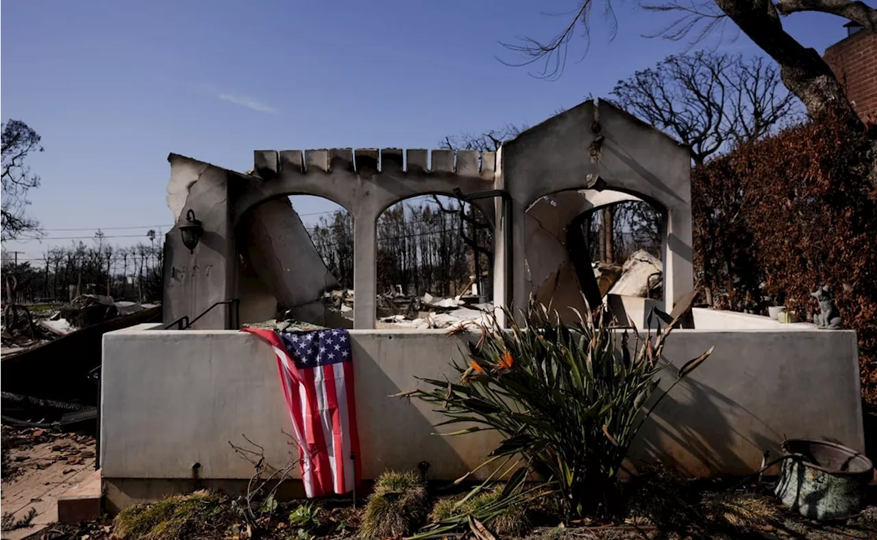 Incendios en Los Ángeles totalmente controlados